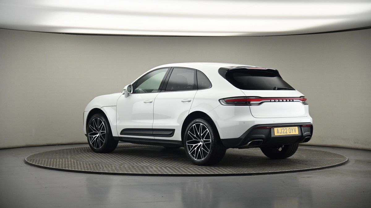 More views of Porsche Macan