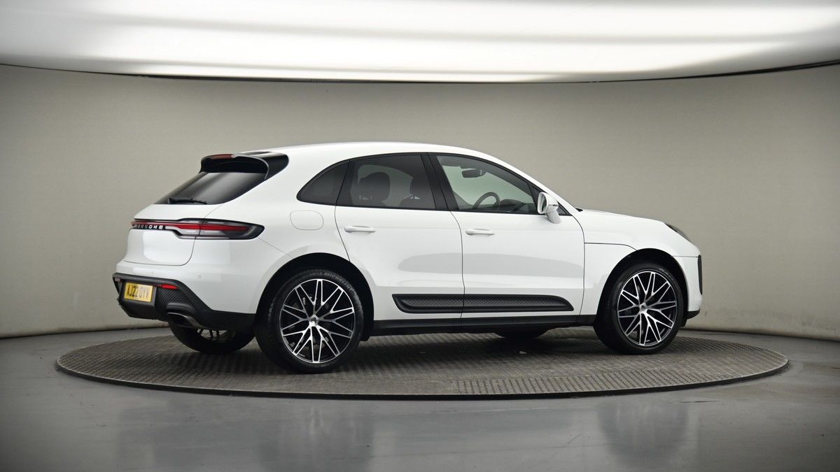 More views of Porsche Macan