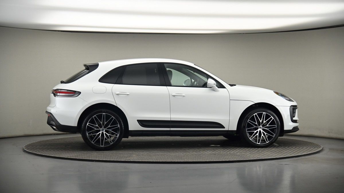 More views of Porsche Macan