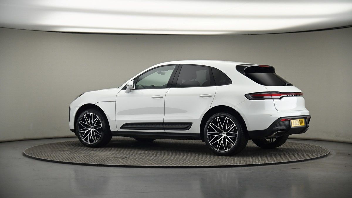 More views of Porsche Macan