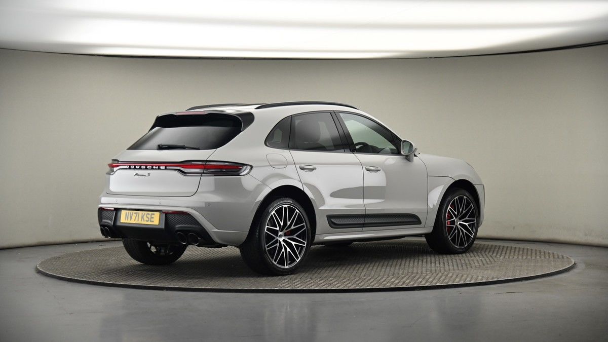Porsche Macan Image 7