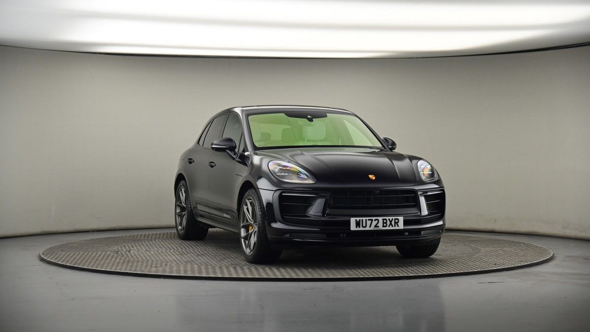More views of Porsche Macan
