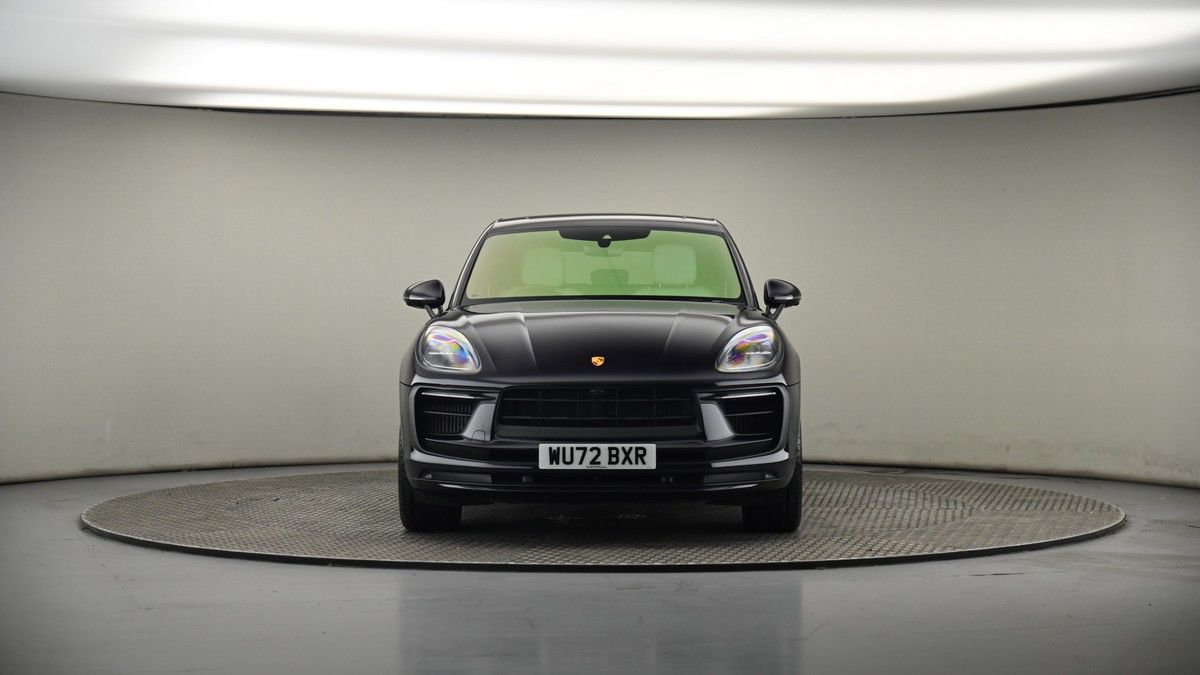 Porsche Macan Image 18
