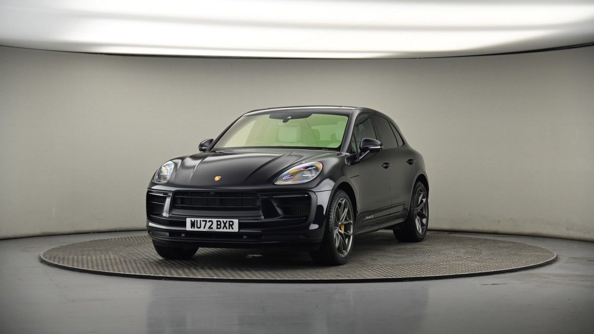 More views of Porsche Macan