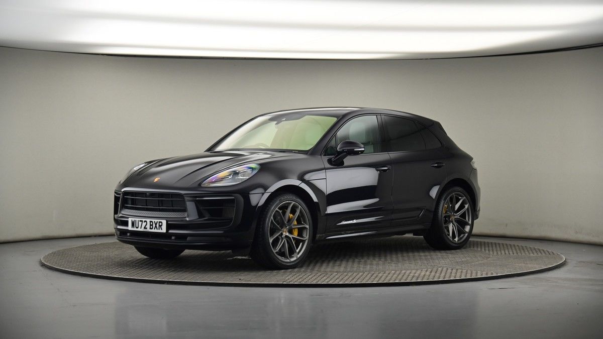 More views of Porsche Macan