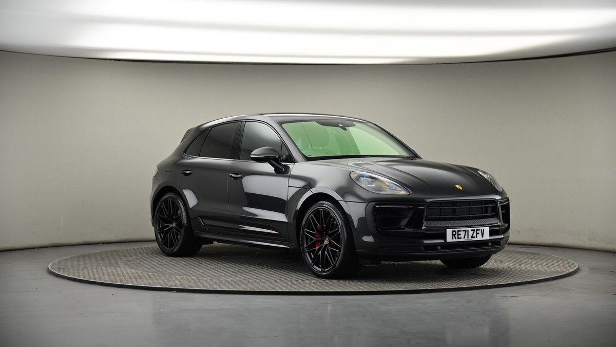 More views of Porsche Macan