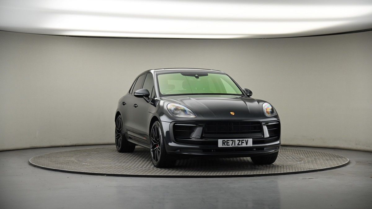 More views of Porsche Macan