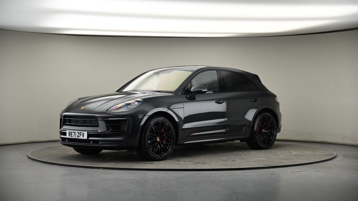 More views of Porsche Macan