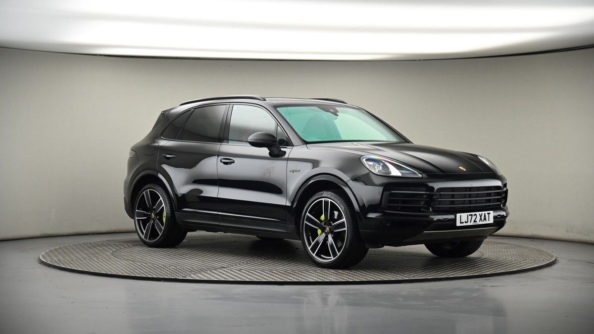 More views of Porsche Cayenne