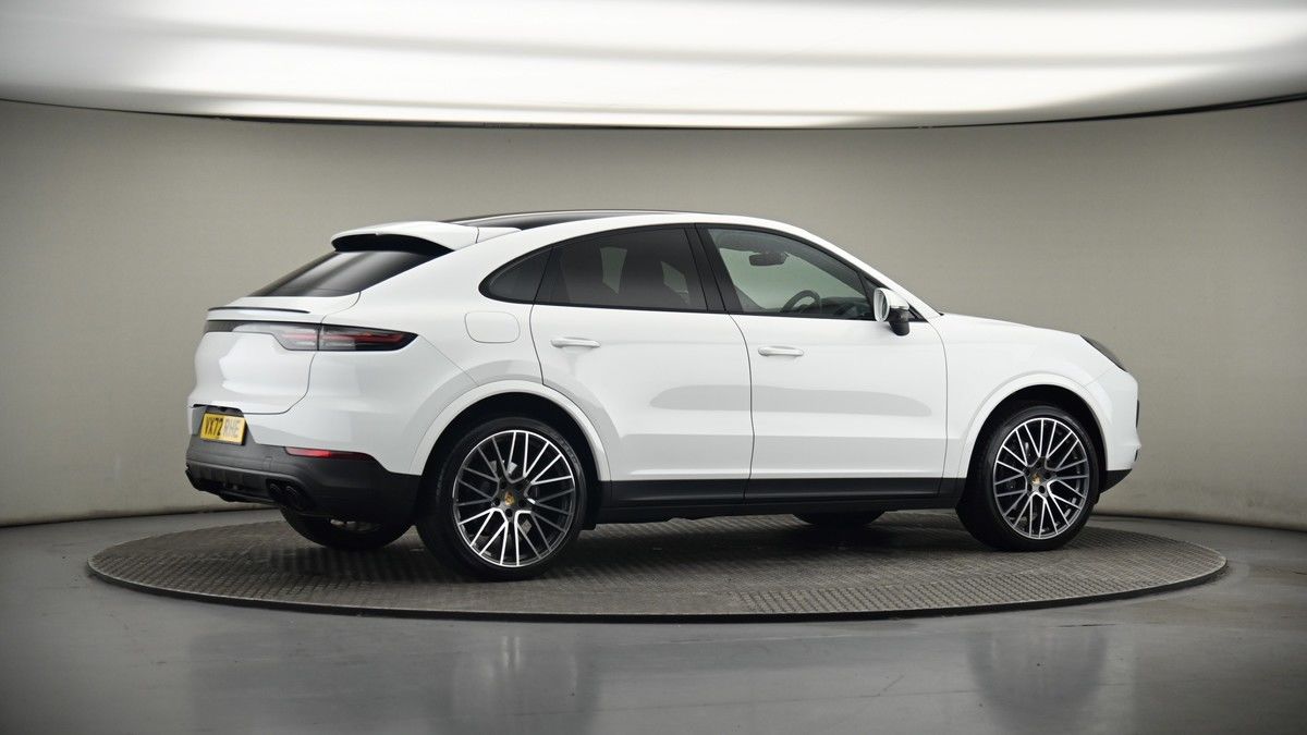 More views of Porsche Cayenne