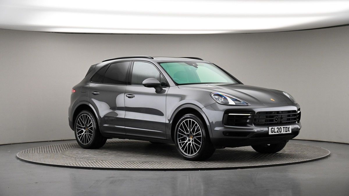 More views of Porsche Cayenne