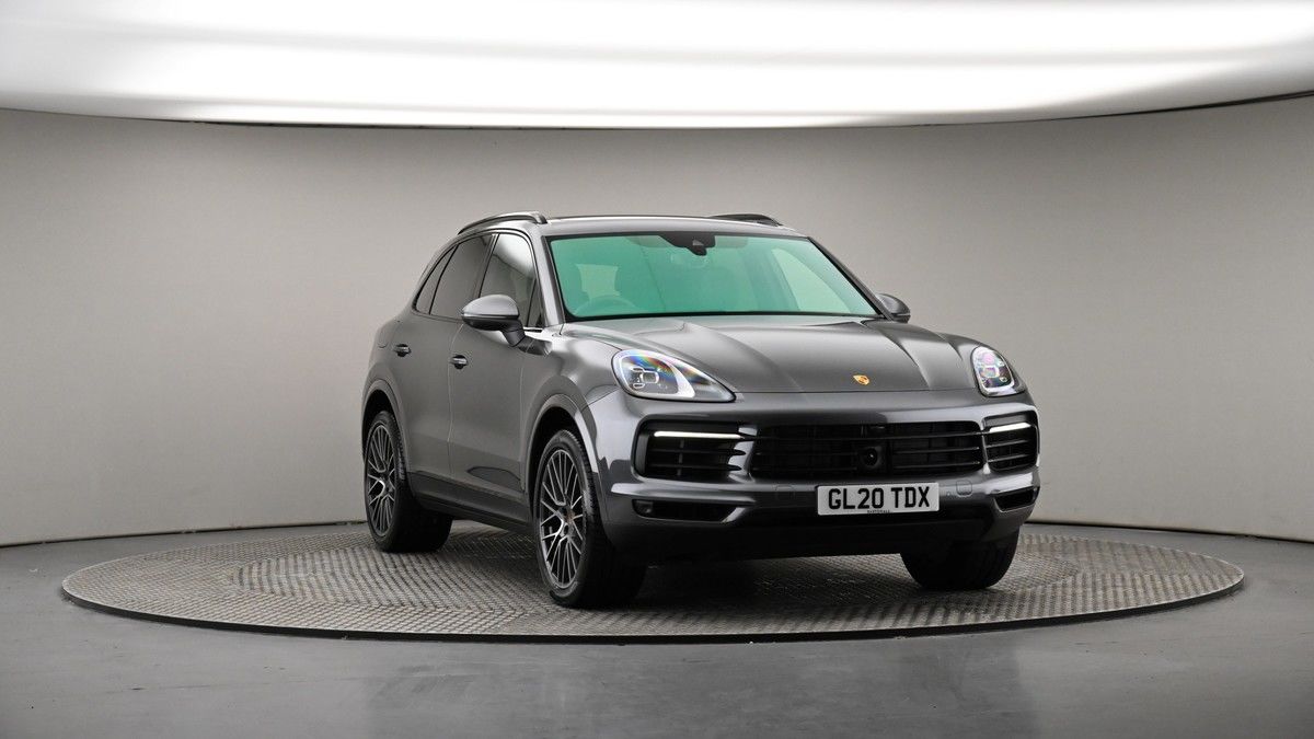 More views of Porsche Cayenne