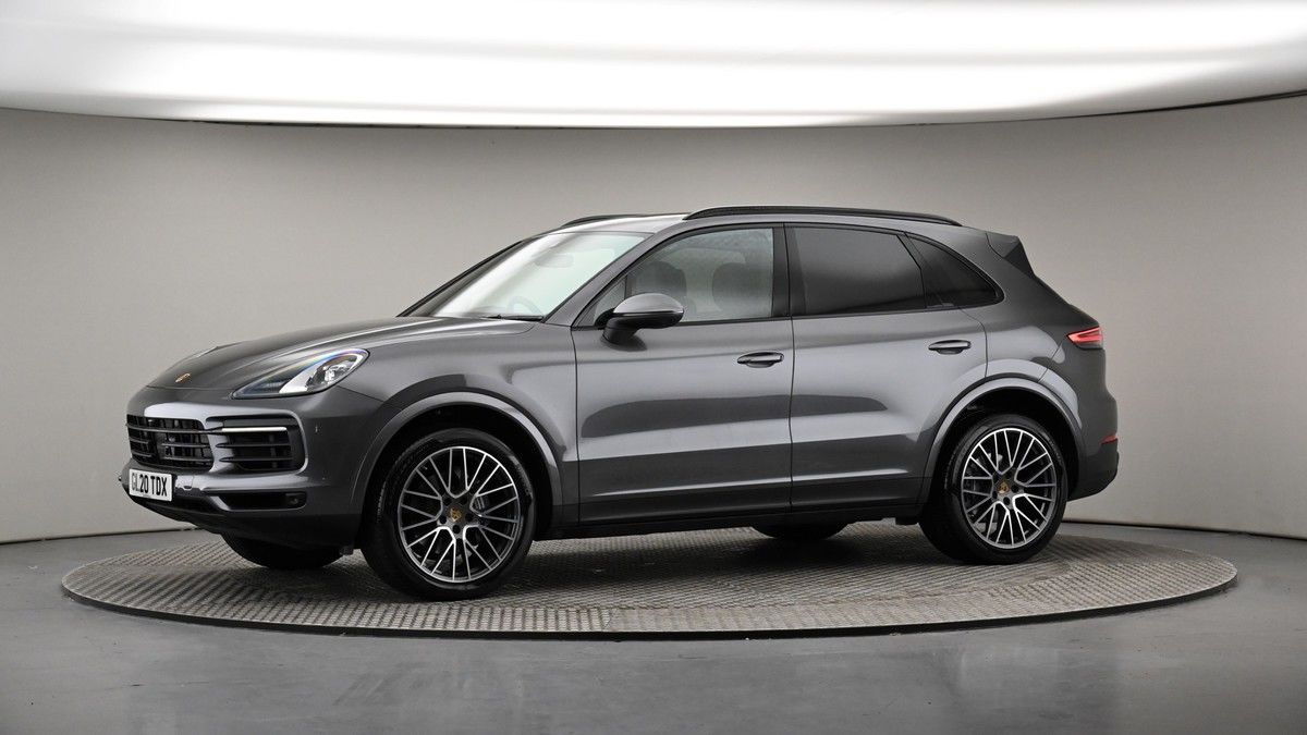 More views of Porsche Cayenne