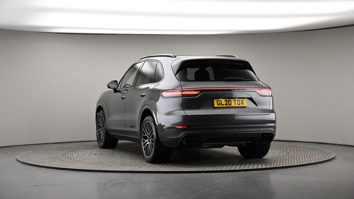 More views of Porsche Cayenne