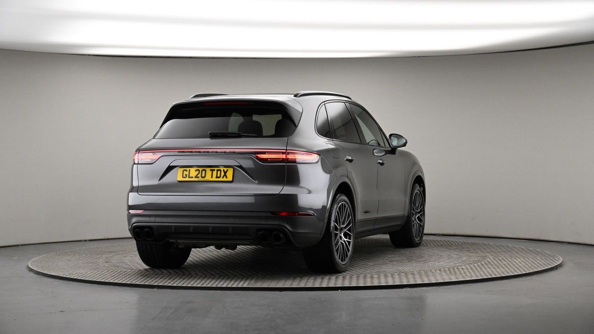 More views of Porsche Cayenne