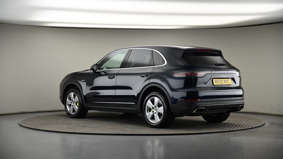 More views of Porsche Cayenne