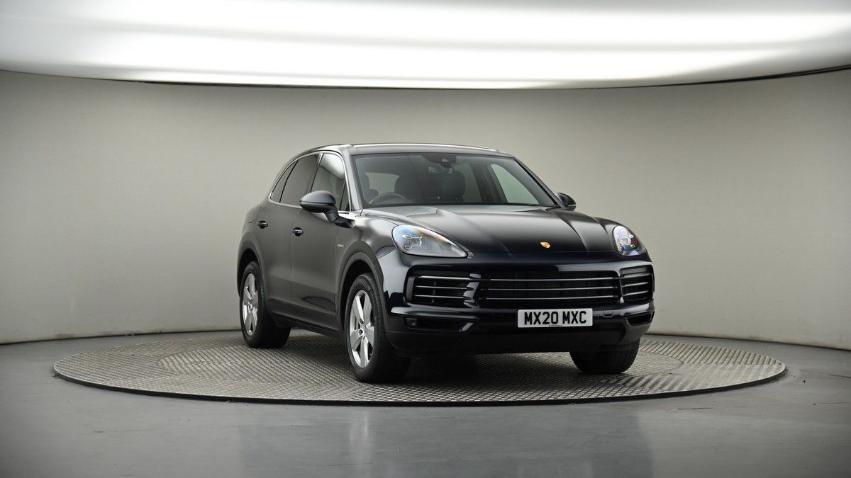 More views of Porsche Cayenne