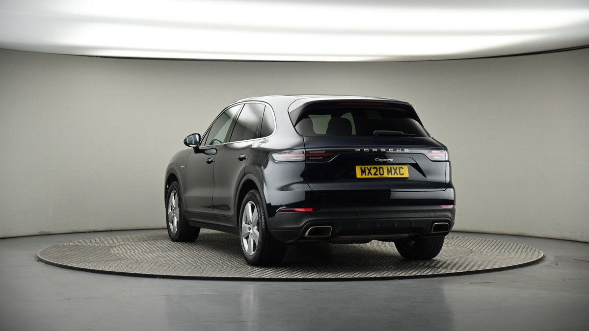 More views of Porsche Cayenne