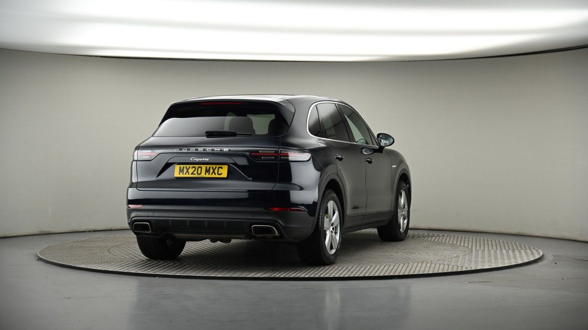 More views of Porsche Cayenne