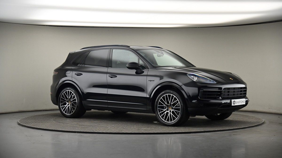 More views of Porsche Cayenne