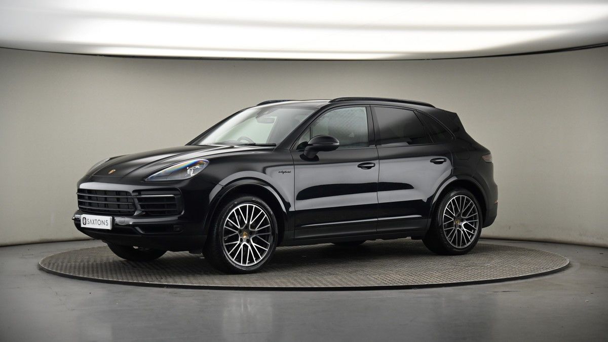 More views of Porsche Cayenne