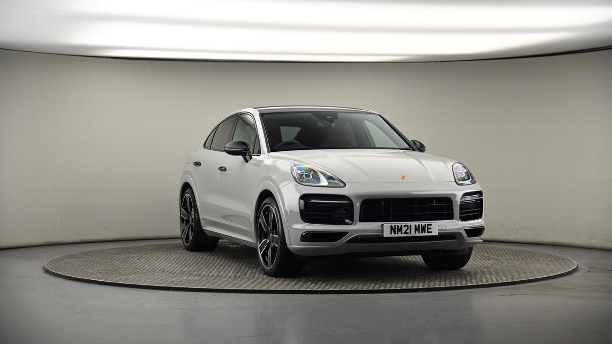 More views of Porsche Cayenne