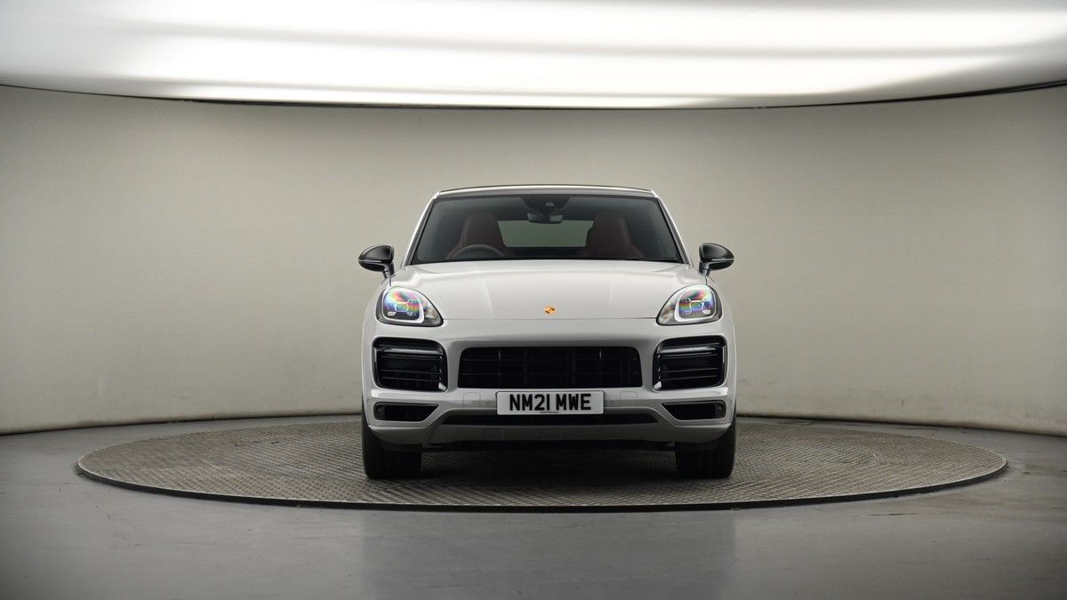 Porsche Cayenne Image 18