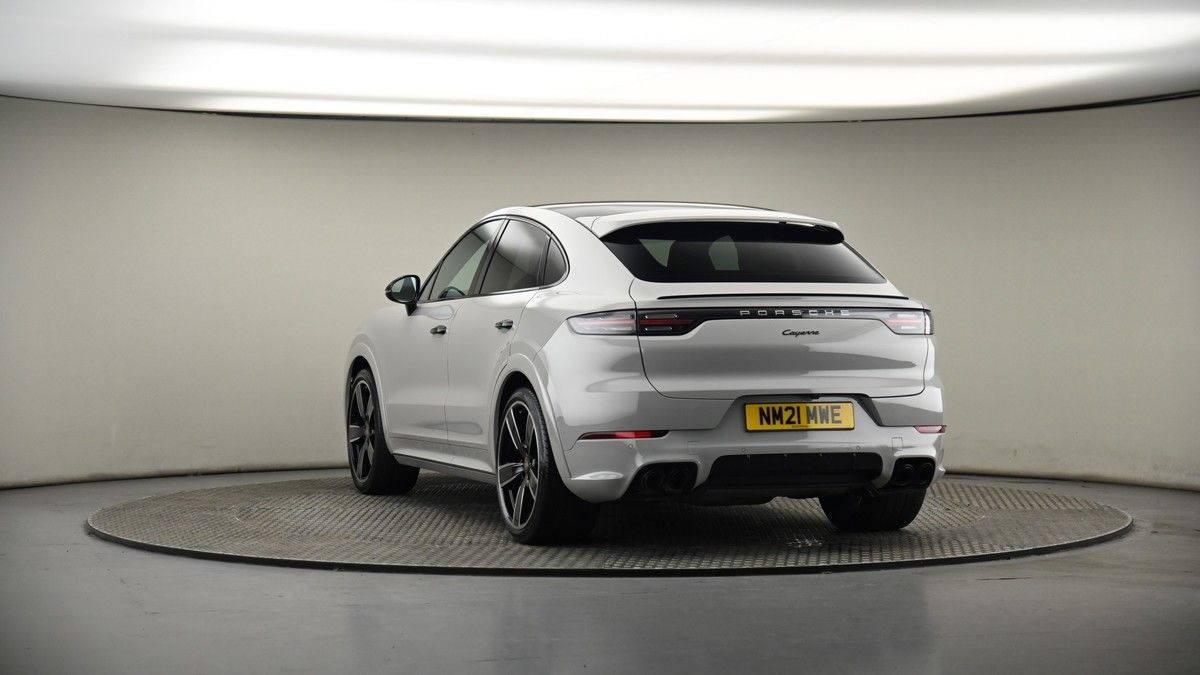 More views of Porsche Cayenne