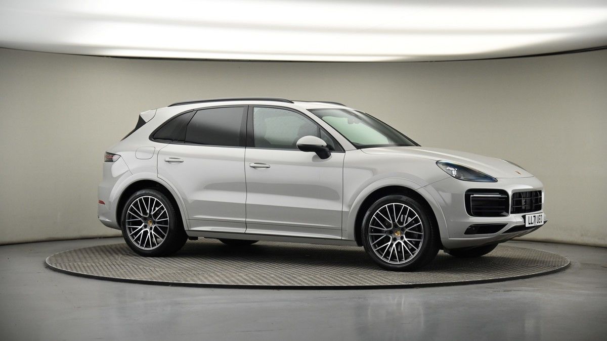 Porsche Cayenne Image 6