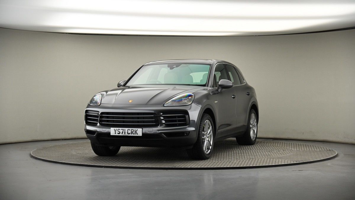 More views of Porsche Cayenne