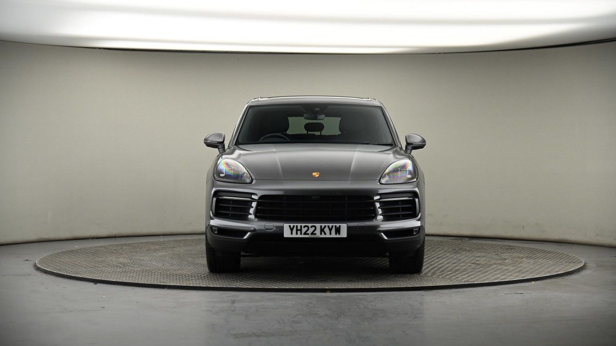 Porsche Cayenne Image 18