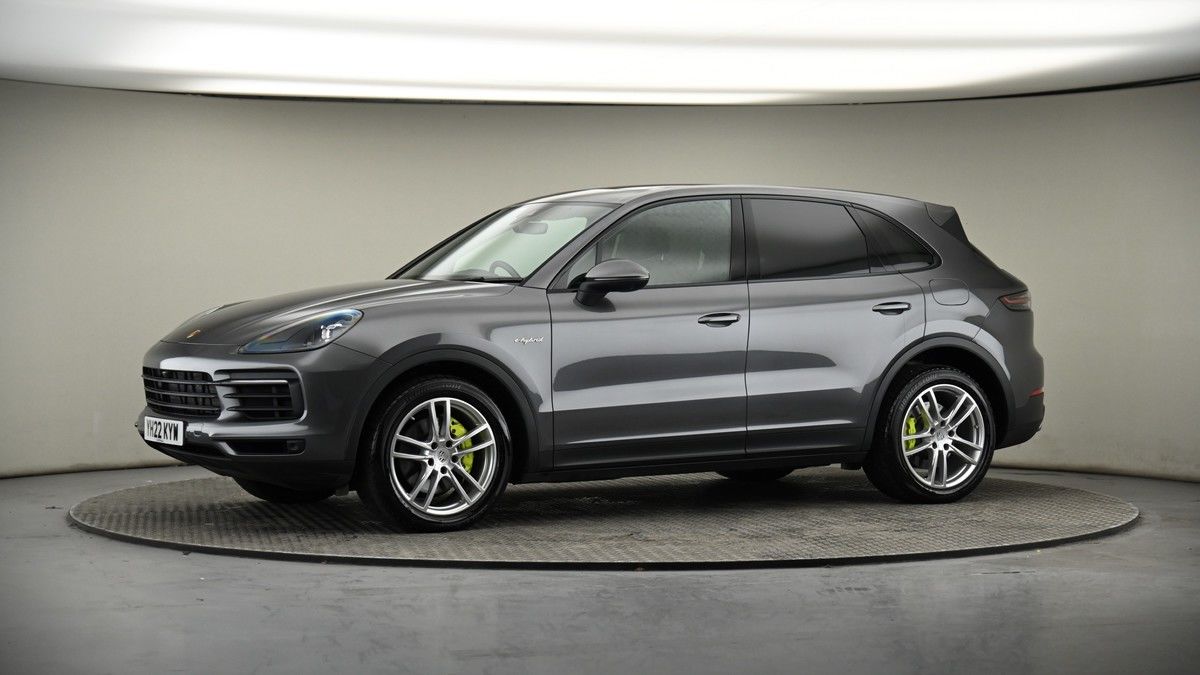 More views of Porsche Cayenne