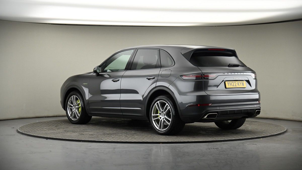 More views of Porsche Cayenne