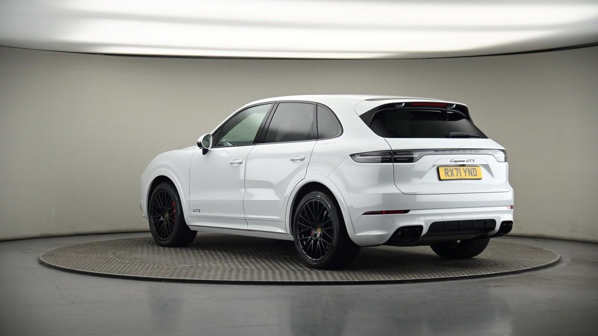 More views of Porsche Cayenne