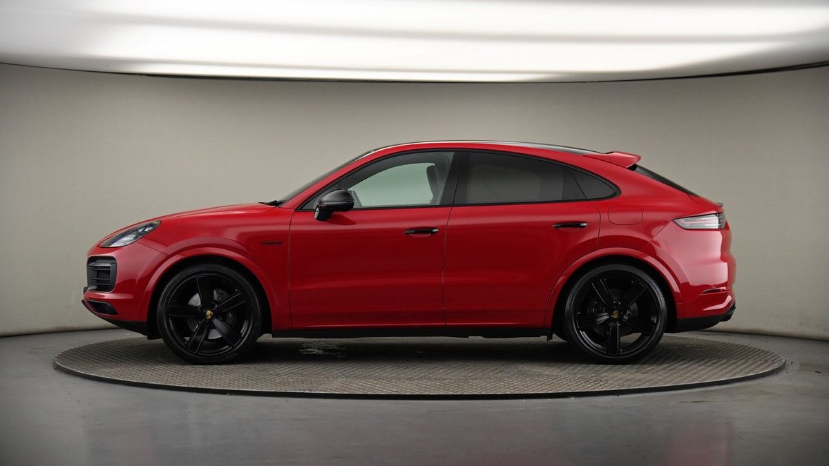 Porsche Cayenne Image 19