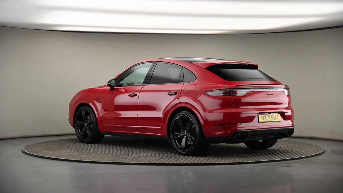 More views of Porsche Cayenne