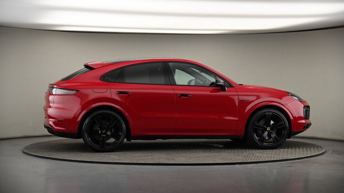 More views of Porsche Cayenne