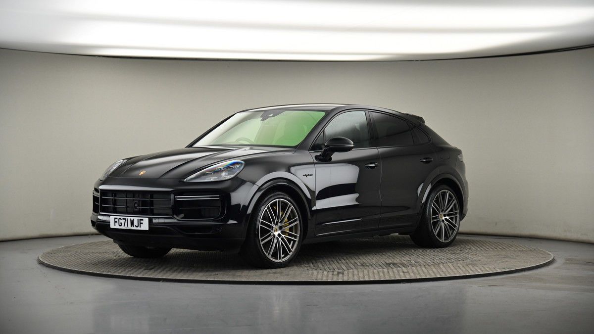 More views of Porsche Cayenne