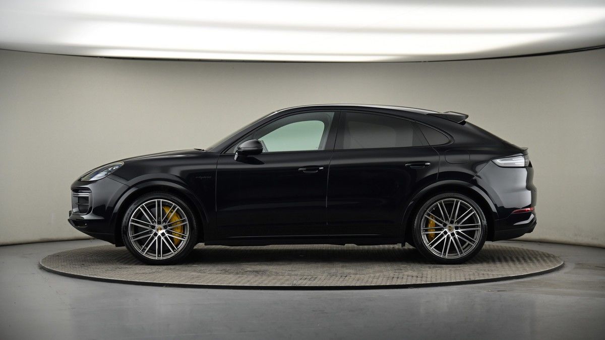 Porsche Cayenne Image 19