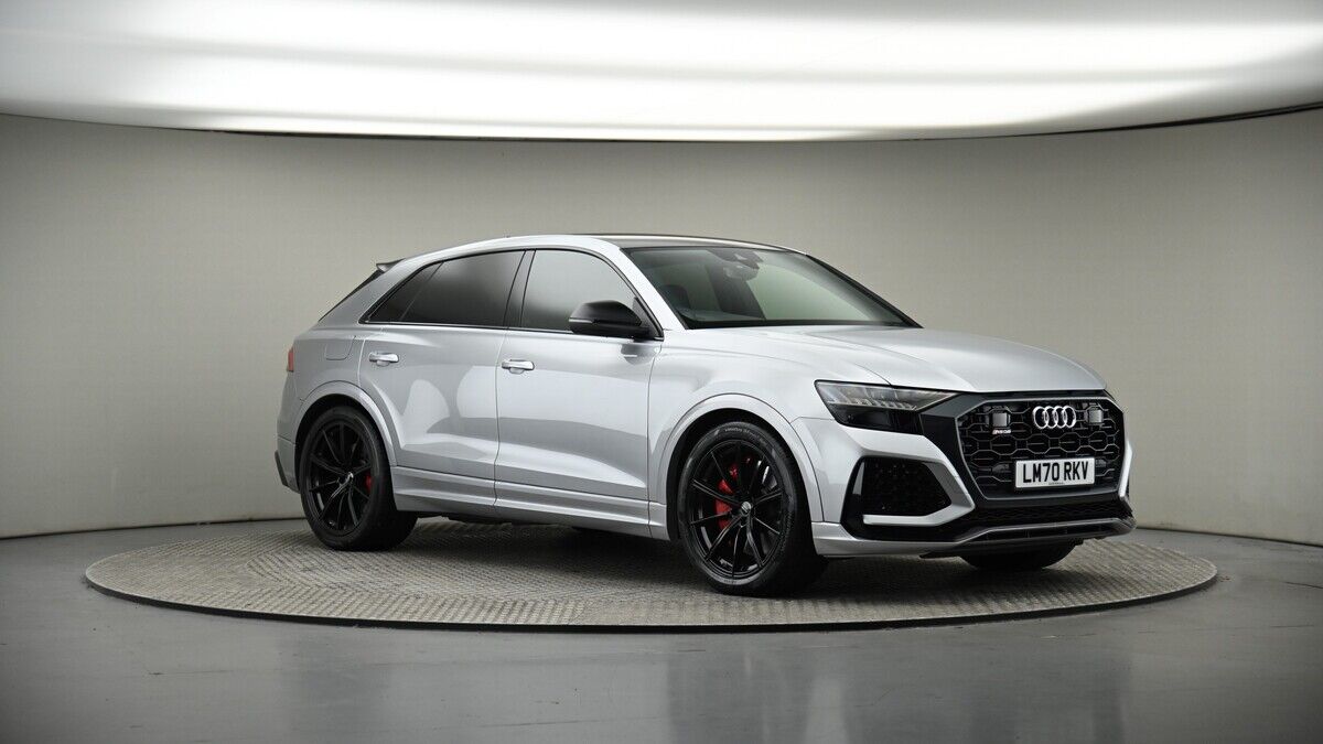 More views of Audi RSQ8