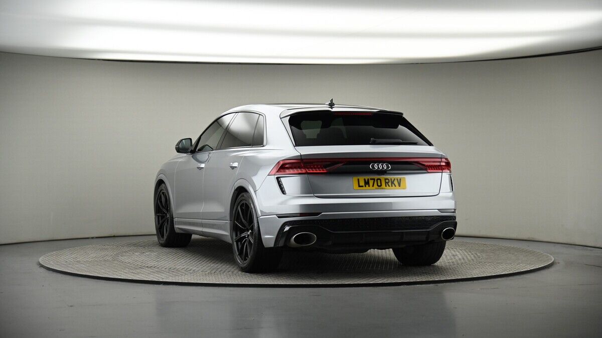 More views of Audi RSQ8