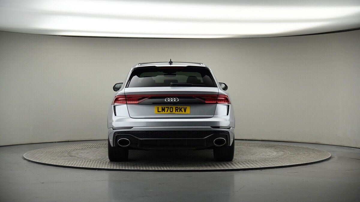 More views of Audi RSQ8