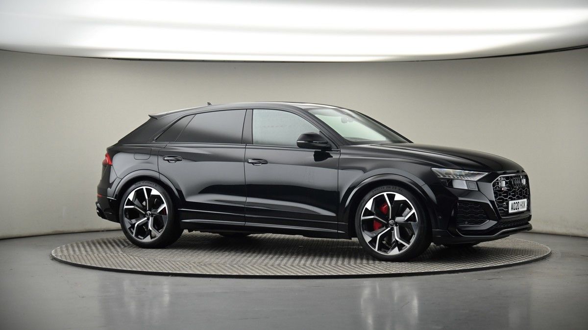 Audi RSQ8 Image 6