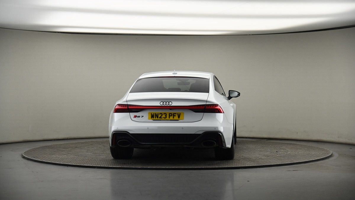 Audi RS7 Image 17