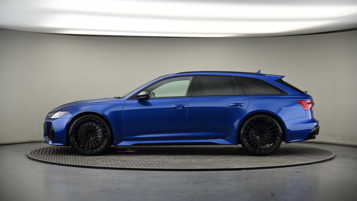 Audi RS6 Avant Image 19