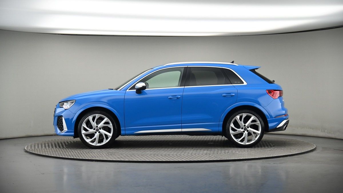 More views of Audi RS Q3