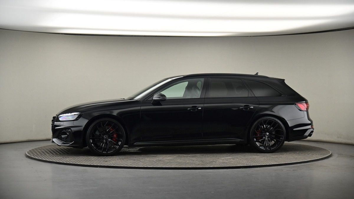 More views of Audi RS4 Avant