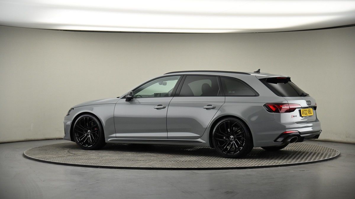 More views of Audi RS4 Avant