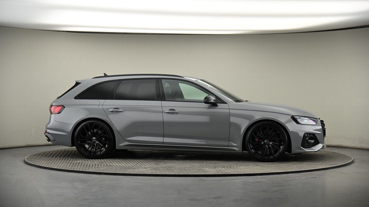 More views of Audi RS4 Avant