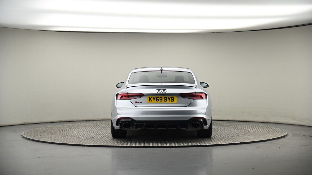 Audi RS5 Image 17